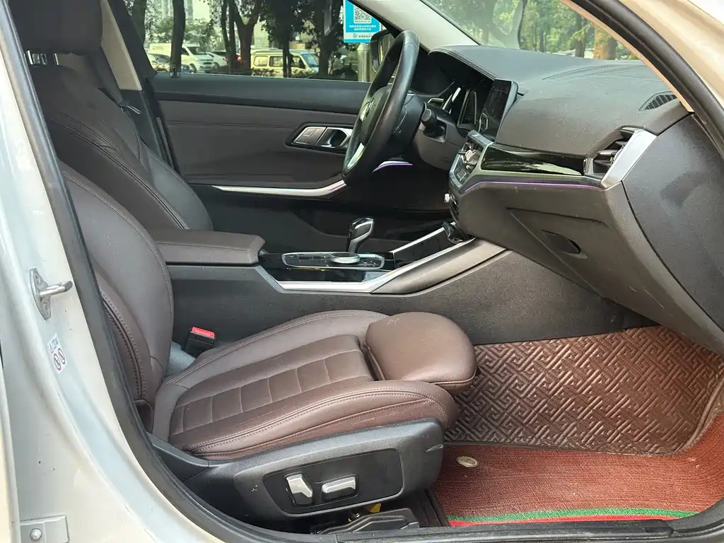 BMW 3 Series — миниатюра 8