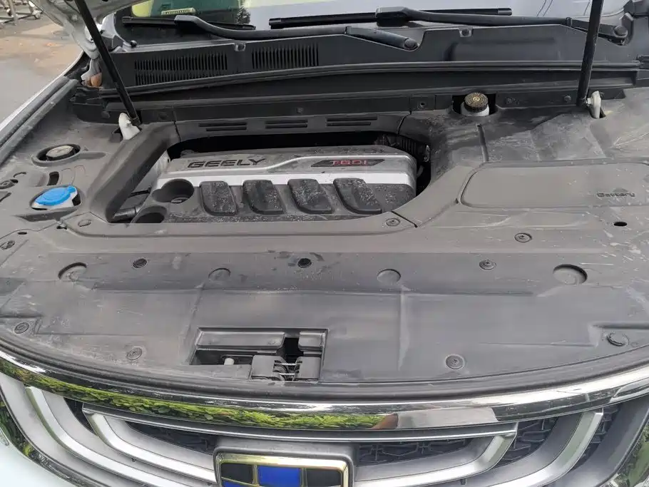 Geely Boyue — миниатюра 10