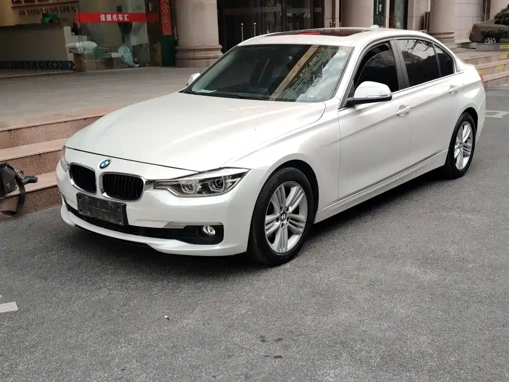 BMW 3 Series 2016