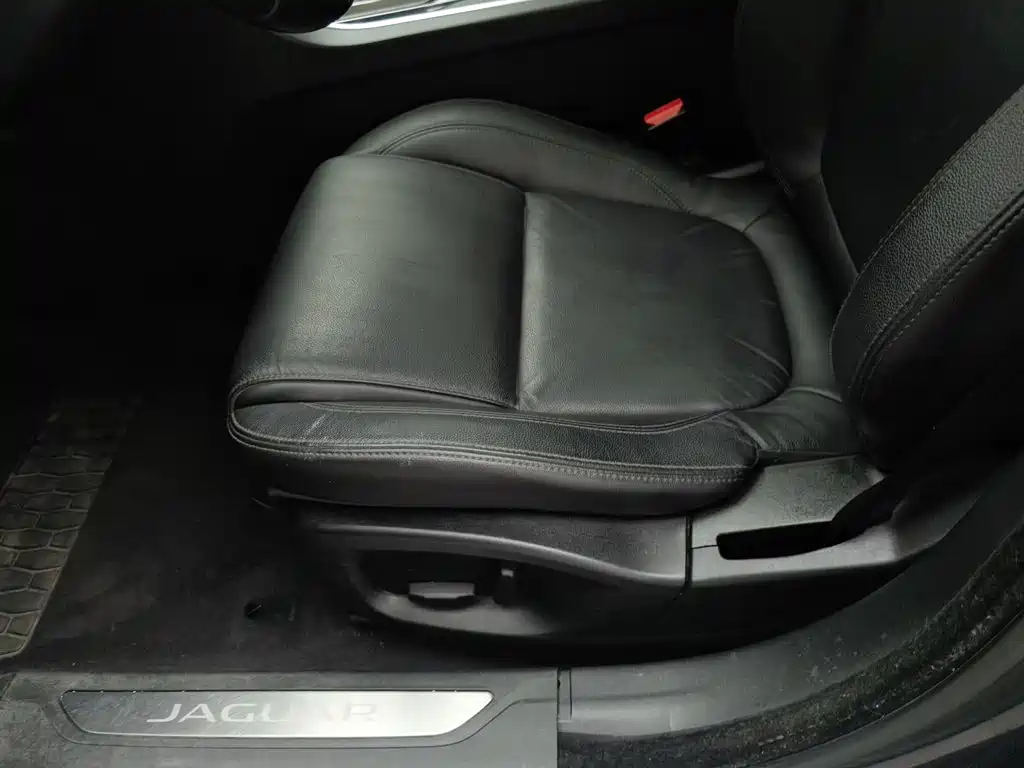 Jaguar XFL — миниатюра 20