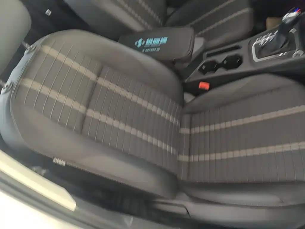 Volkswagen Lavida — миниатюра 25