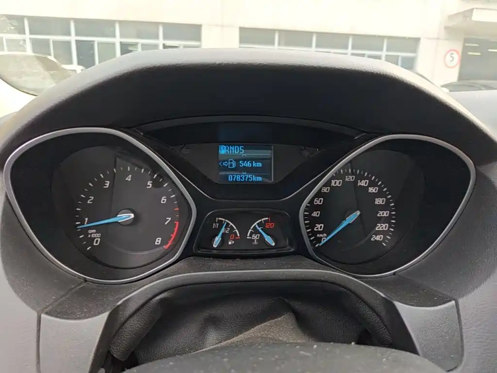 Ford Focus — миниатюра 16