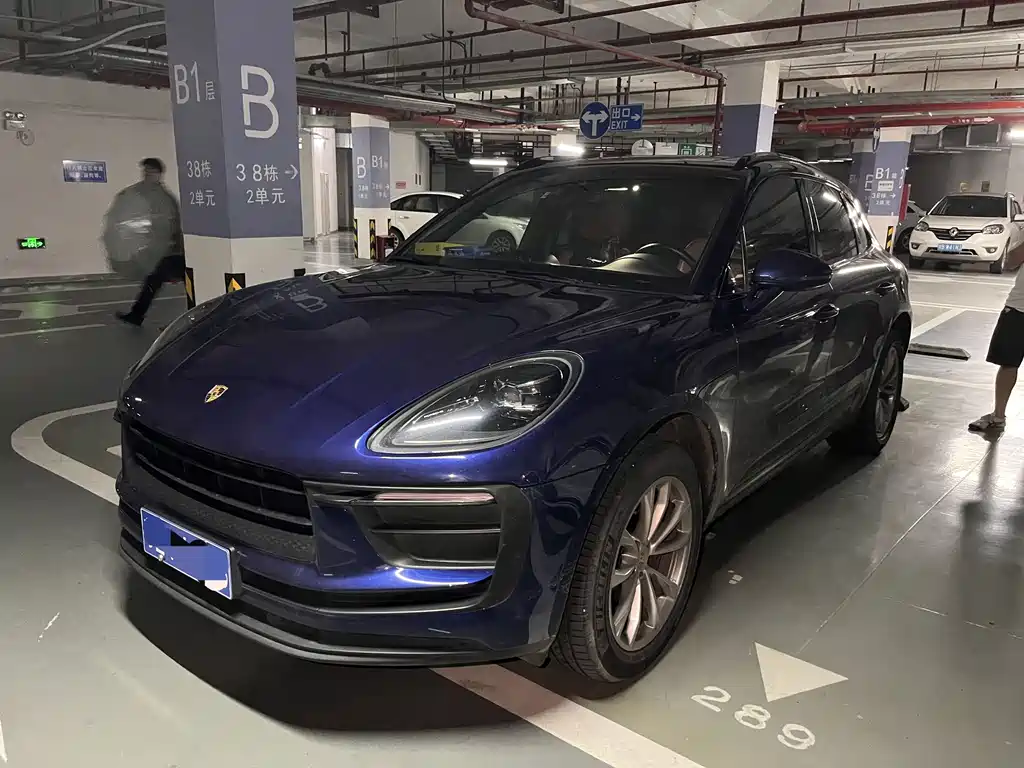 Porsche Macan
