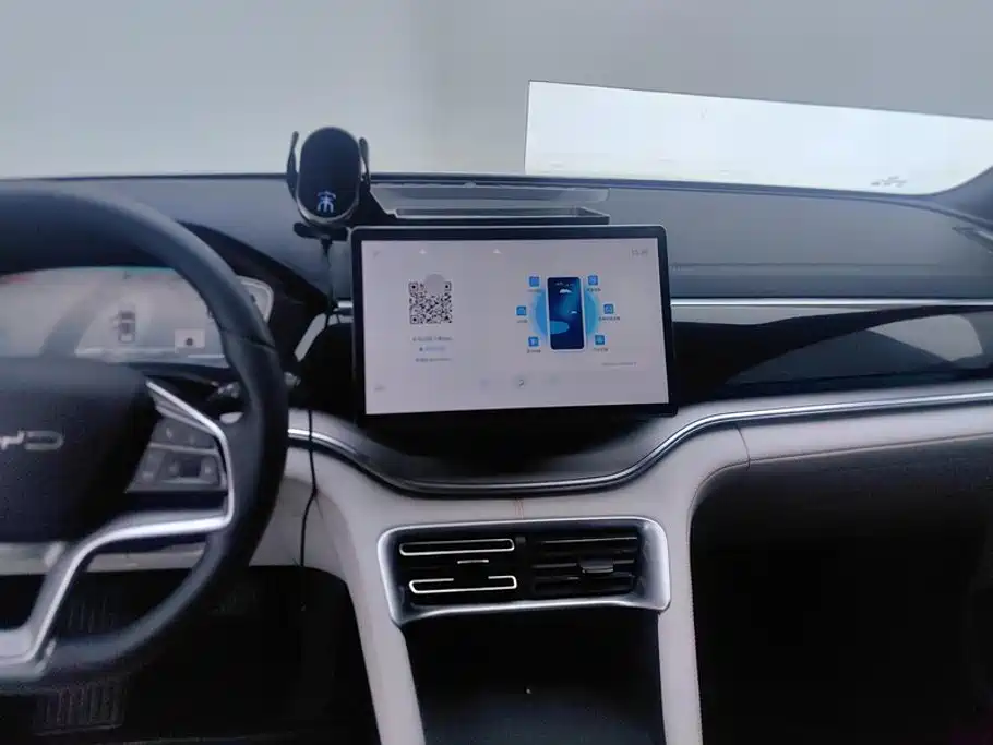 BYD PLUS New Energy — миниатюра 13
