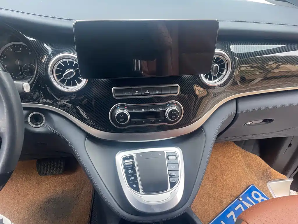 Mercedes-Benz Vito — миниатюра 17