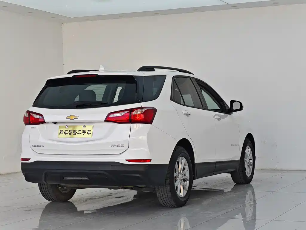 Chevrolet Equinox — миниатюра 6