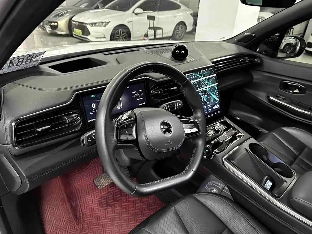 NIO ES8 — миниатюра 5