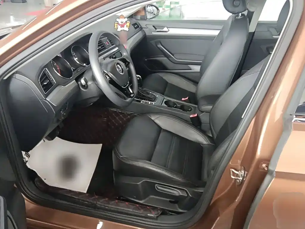 Volkswagen Lamando — миниатюра 15