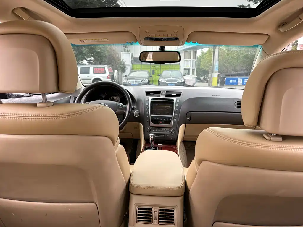 Lexus GS — миниатюра 10