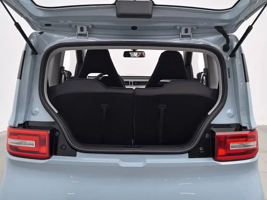 Wuling MINIEV — миниатюра 16