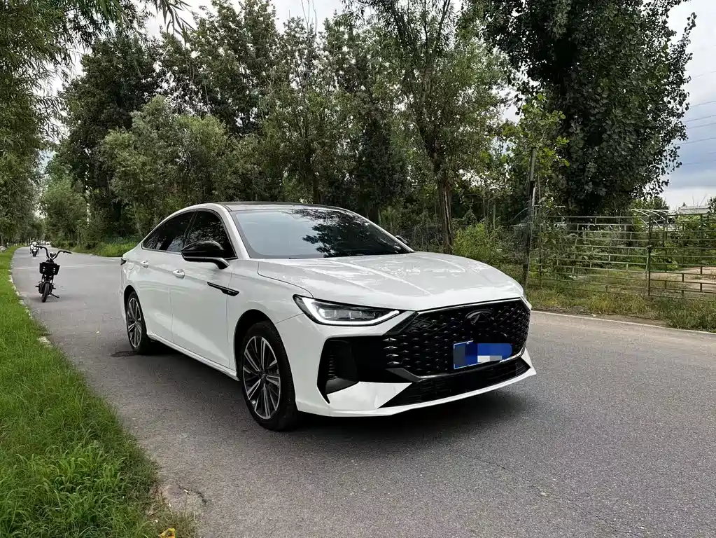 Chery Arrizo 8 PRO — миниатюра 3
