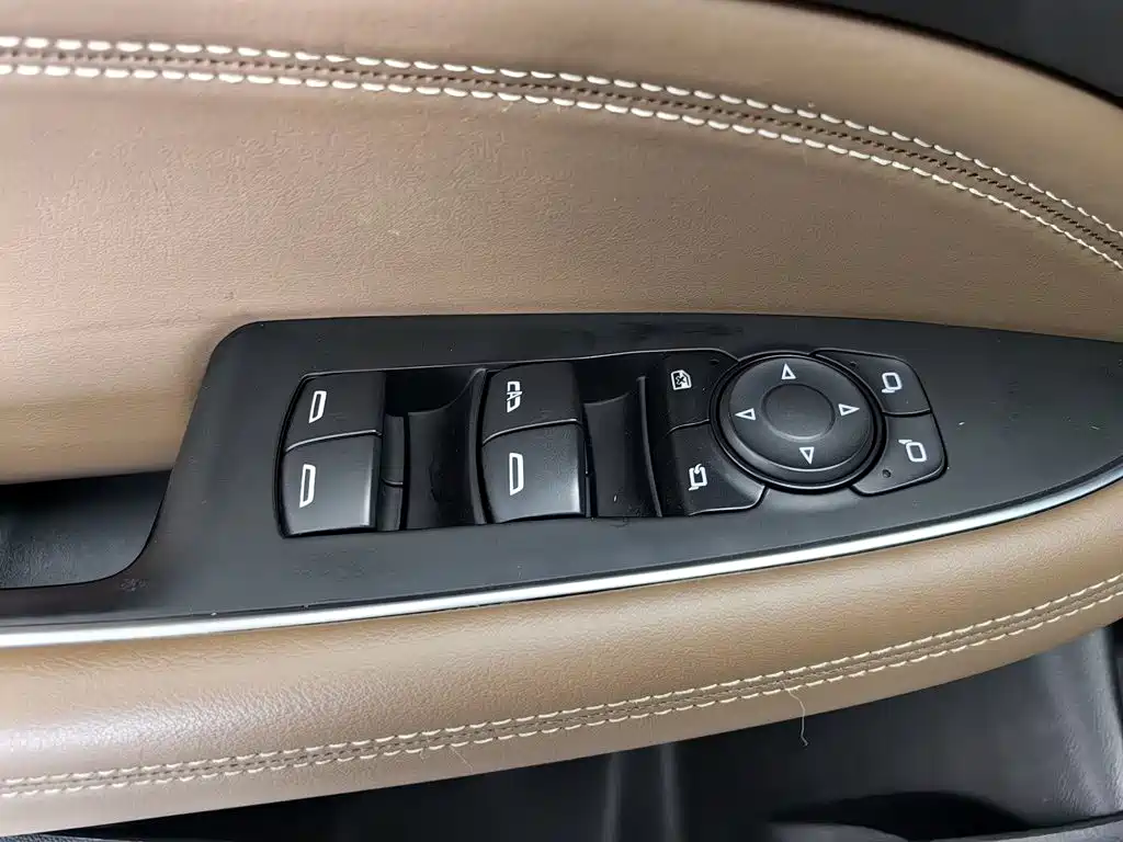 Buick Regal — миниатюра 9