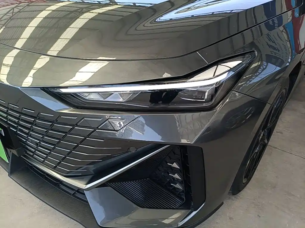 Changan UNI-V — миниатюра 24