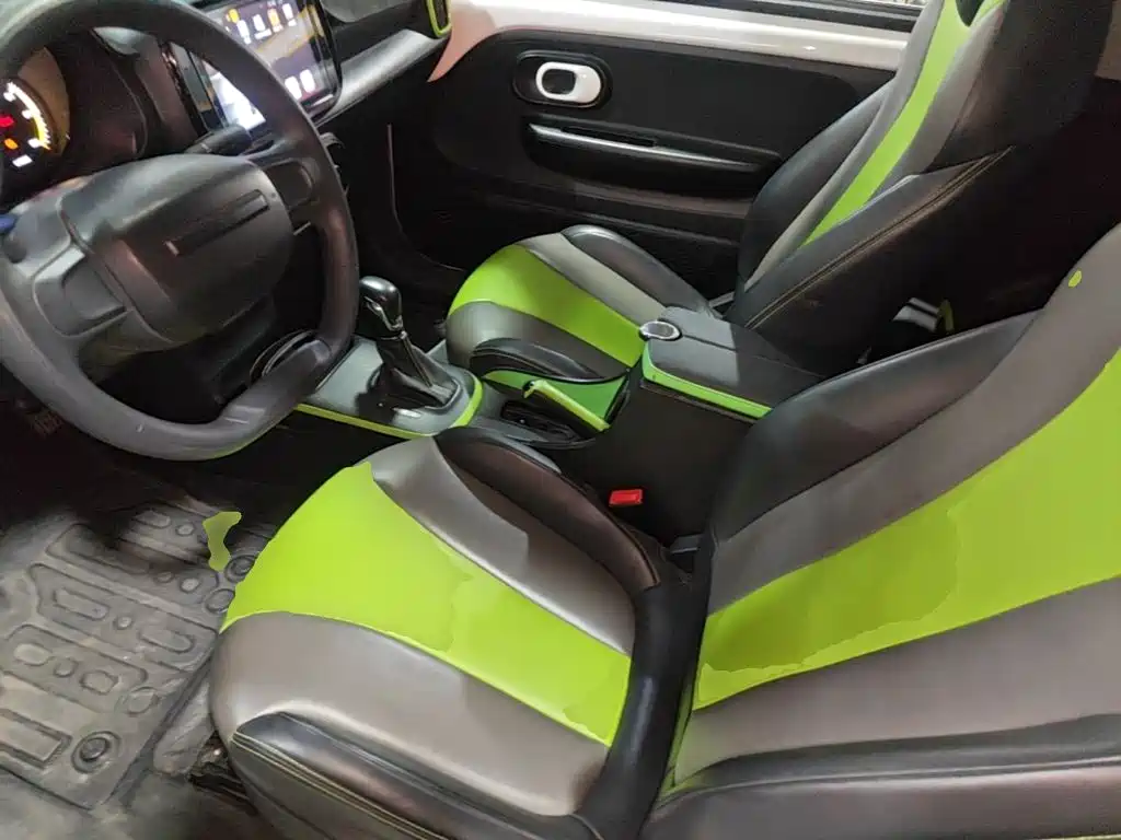 Roewe Clever — миниатюра 15
