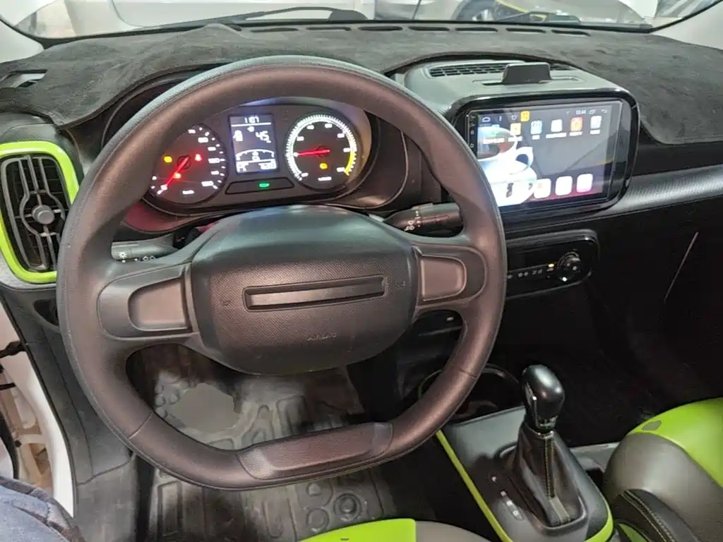 Roewe Clever — миниатюра 10