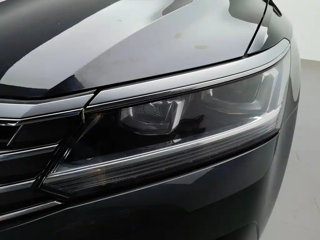 Volkswagen Passat — миниатюра 6
