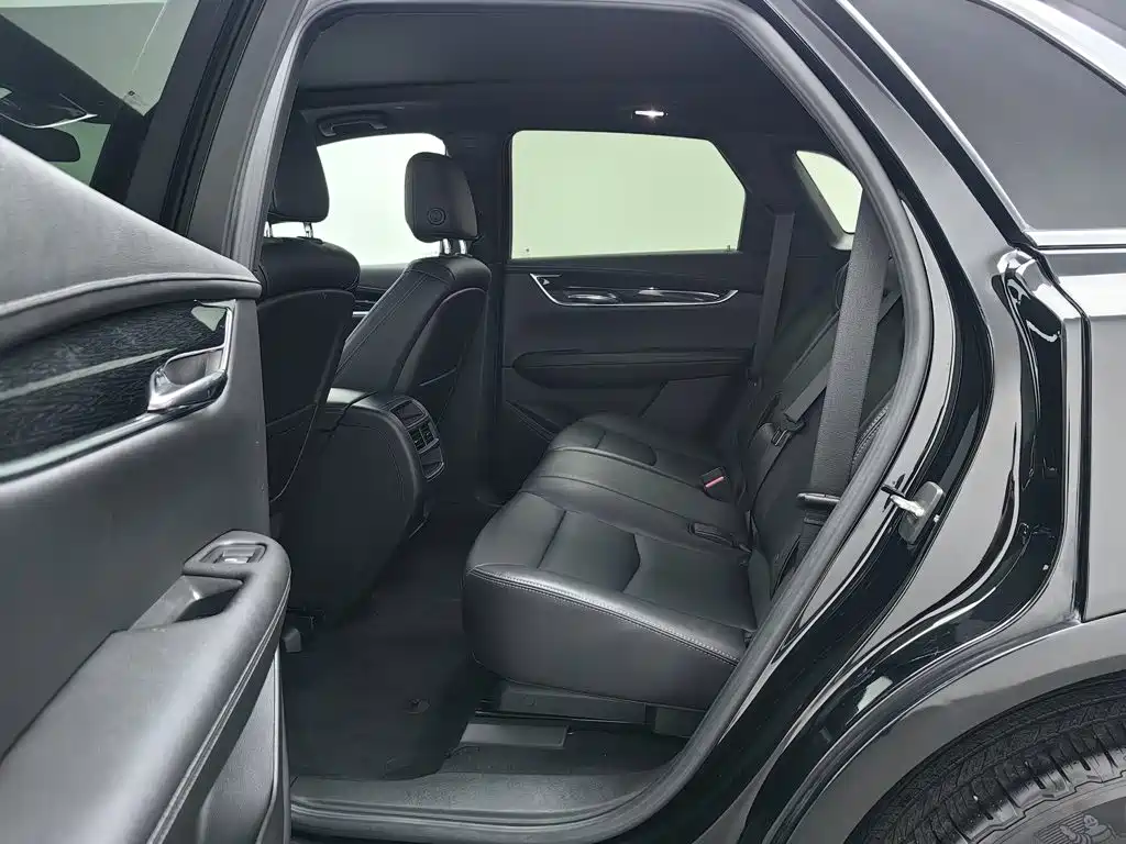 Cadillac XT5 — миниатюра 15