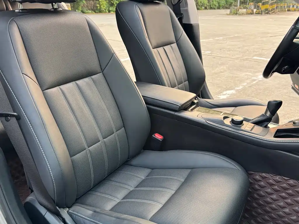 Lexus ES — миниатюра 9