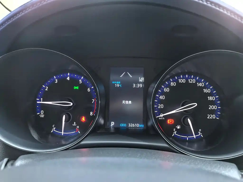 Toyota C-HR — миниатюра 19