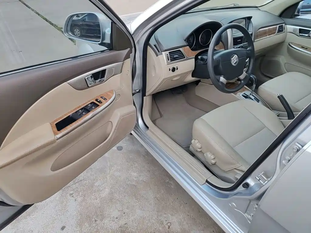 Buick Excelle — миниатюра 16