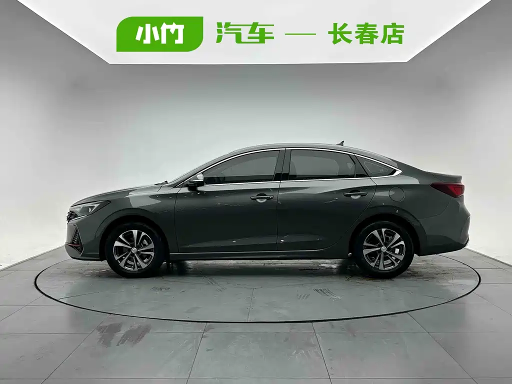 Changan Eado — миниатюра 3