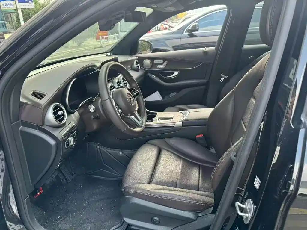 Mercedes-Benz GLC — миниатюра 2