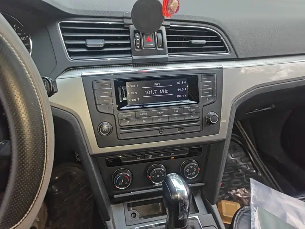 Volkswagen Lamando — миниатюра 13