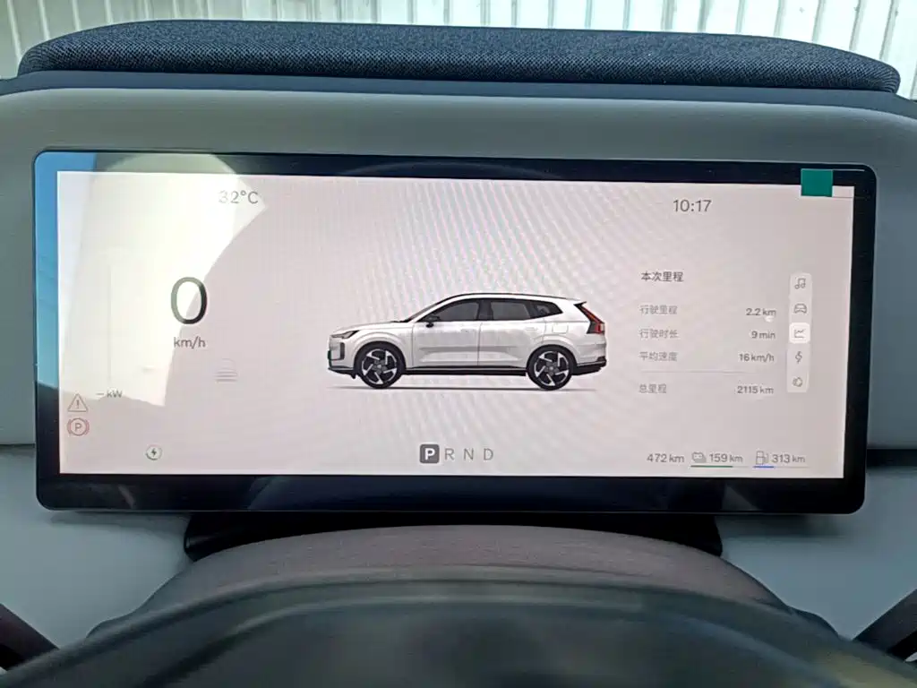 Volvo XC70 PHEV — миниатюра 12