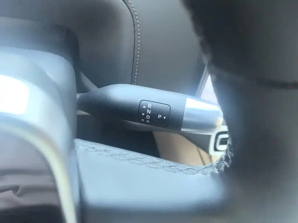 Li Auto Li L9 — миниатюра 15