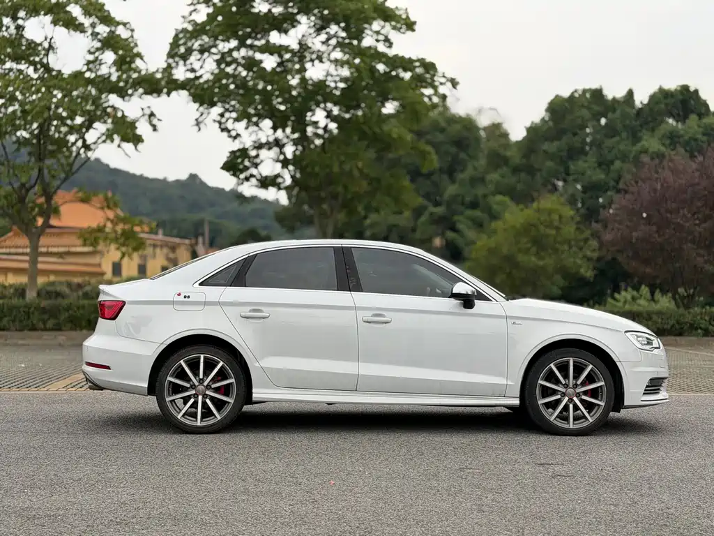 Audi A3 — миниатюра 4