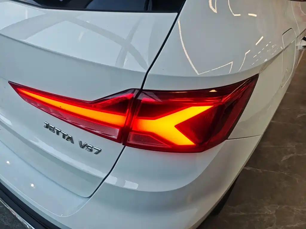 Jetta VS7 — миниатюра 8