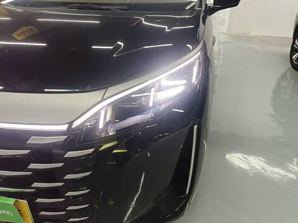 BYD Xia — миниатюра 24