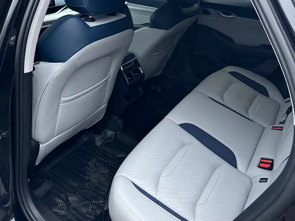 Geely Preface 2021 2.0TD