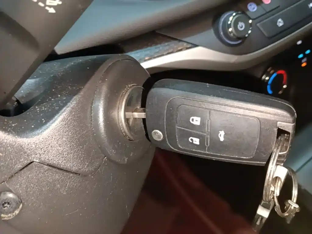 Buick Excelle — миниатюра 9