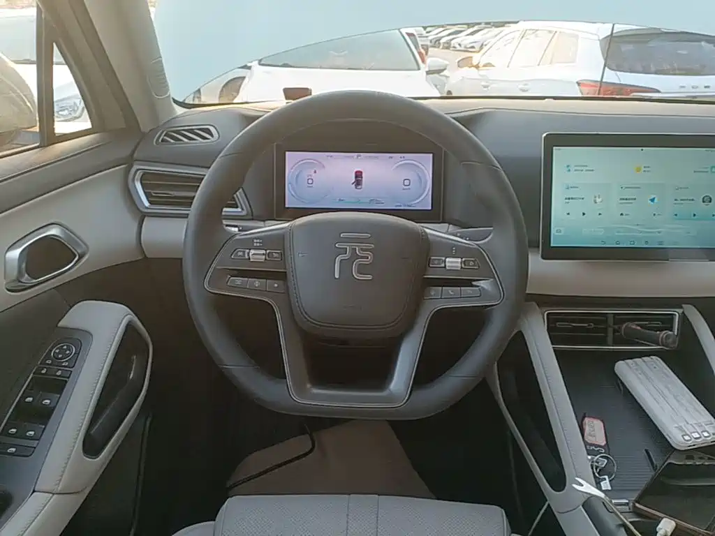 BYD Yuan UP — миниатюра 11