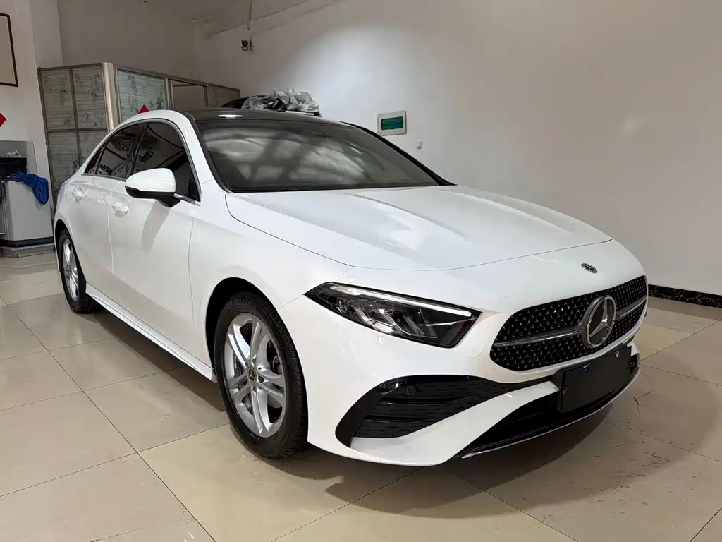 MERCEDES-BENZ A CLASS