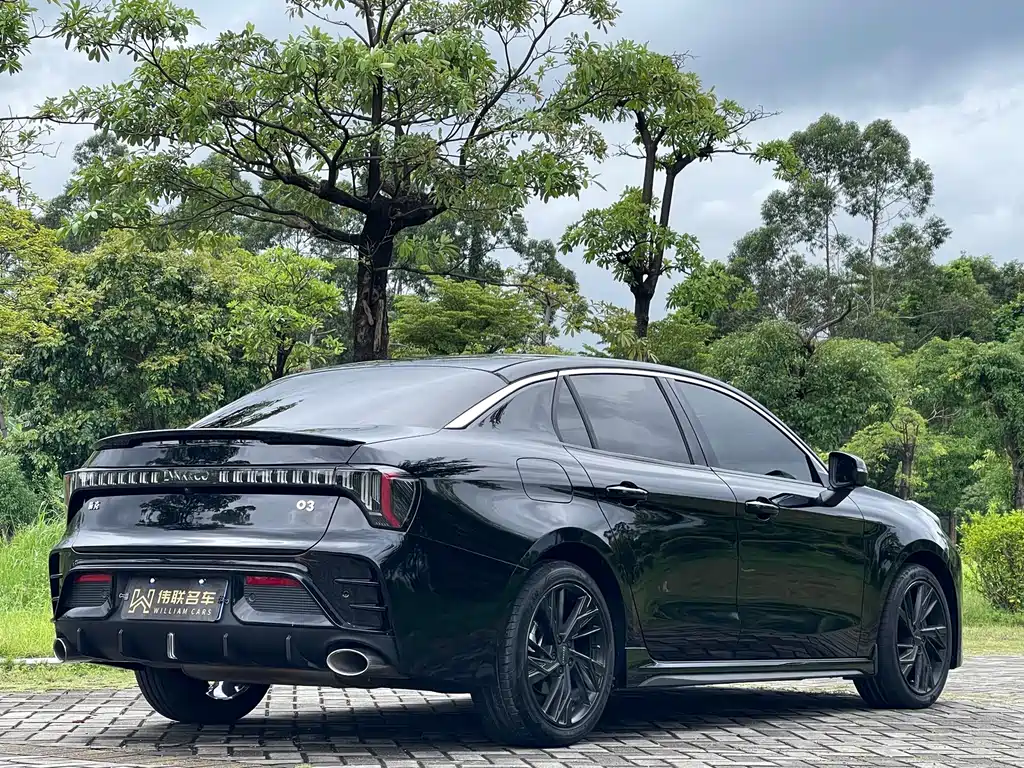Lynk & Co 03 — миниатюра 6