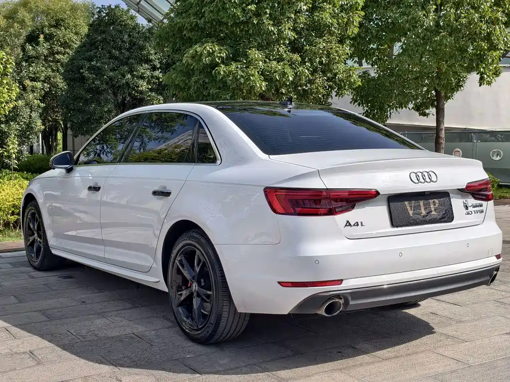 Audi A4L — миниатюра 18