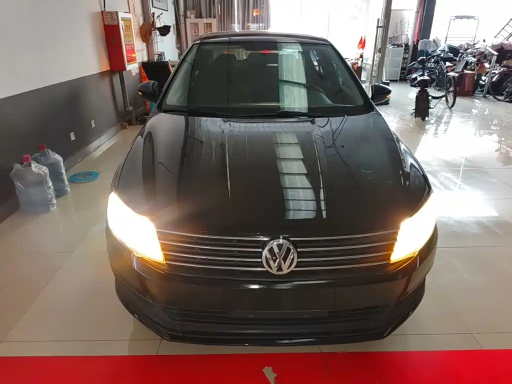 Volkswagen Lavida — миниатюра 3