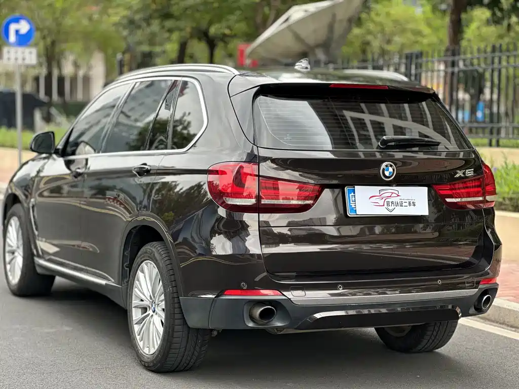 BMW X5 (Import) — миниатюра 6