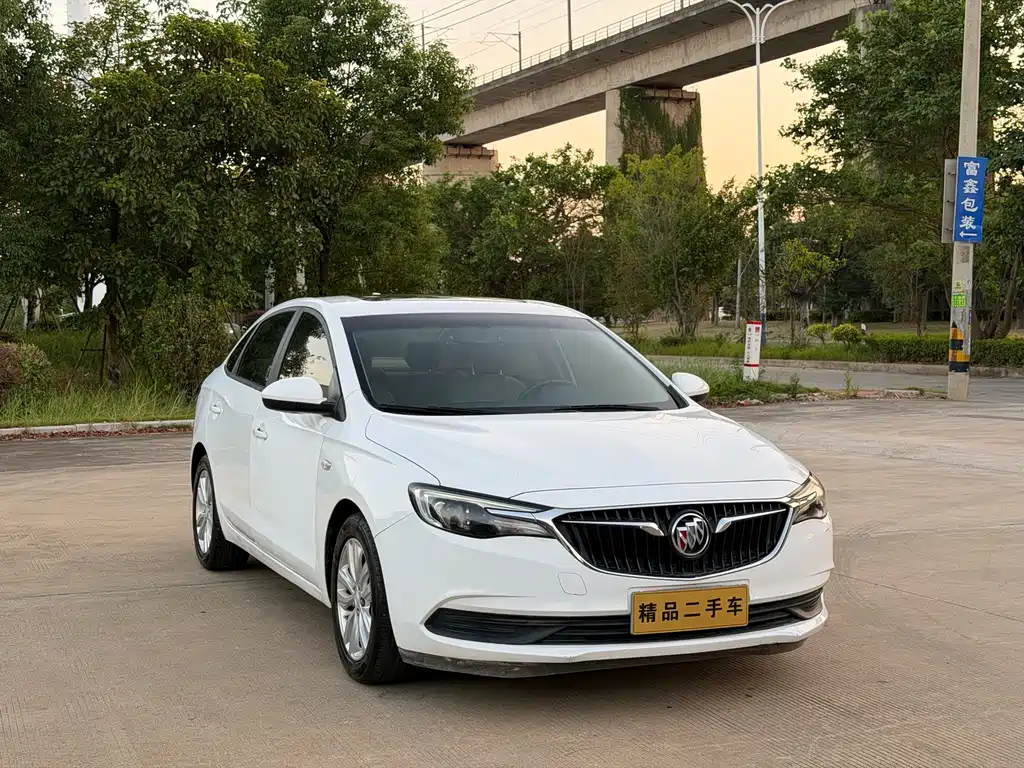 Buick Excelle — миниатюра 3