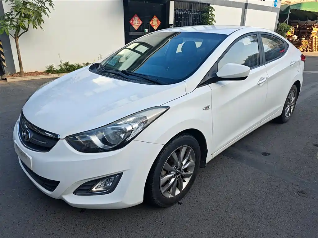 Hyundai Elantra Langdong 2014