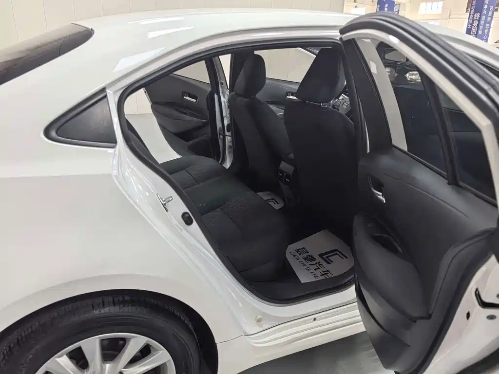 Toyota Corolla — миниатюра 15