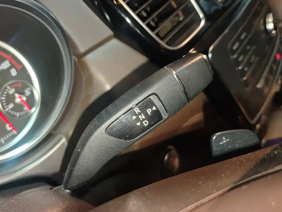 Mercedes-Benz GLE (Import) — миниатюра 16