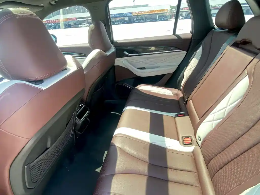 Geely Xingyue L — миниатюра 6