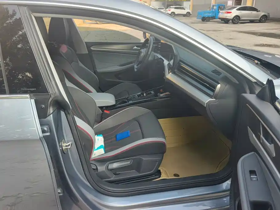 Volkswagen Lamando — миниатюра 8