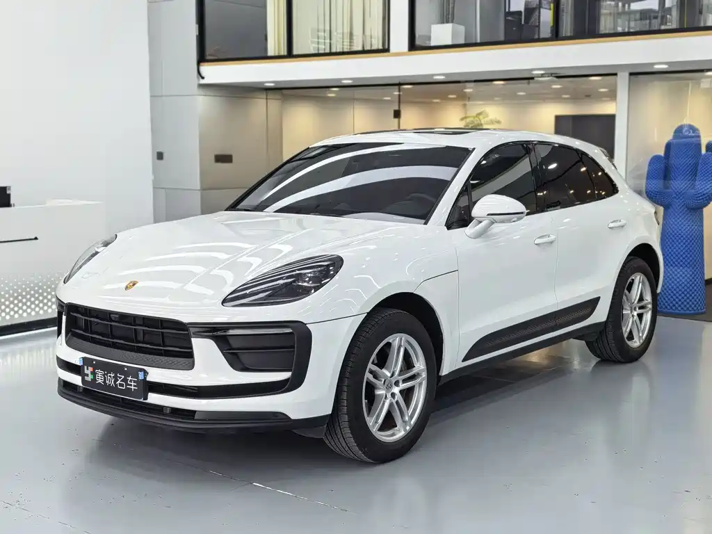 Porsche Macan 2023
