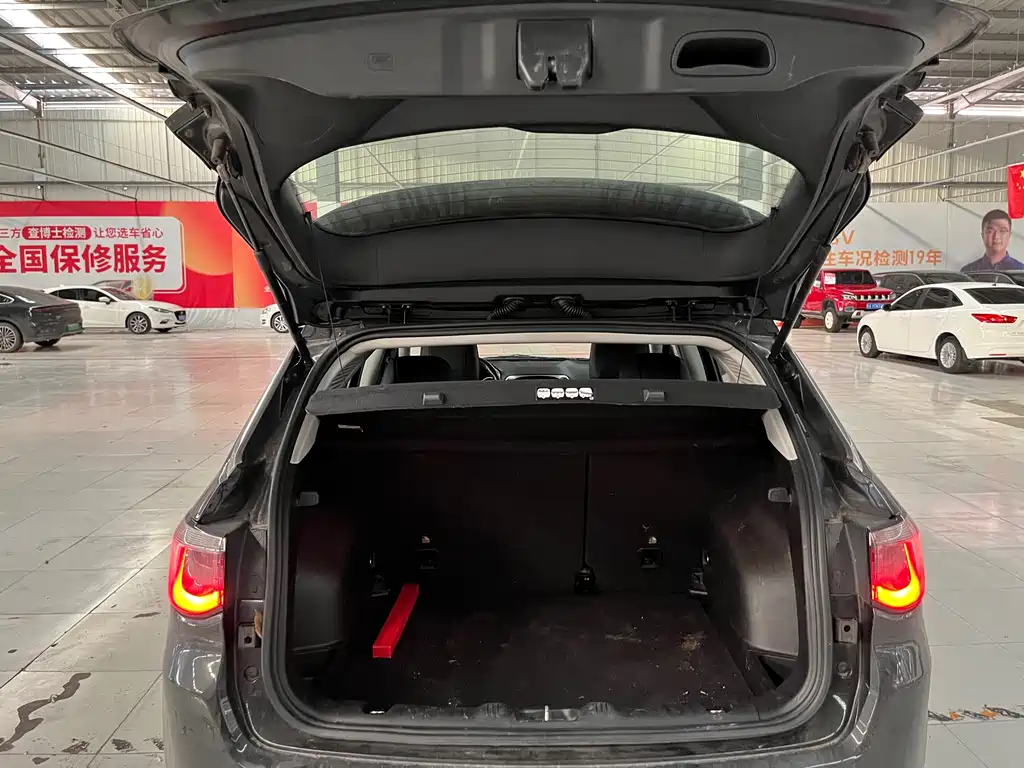 Jeep Compass — миниатюра 9