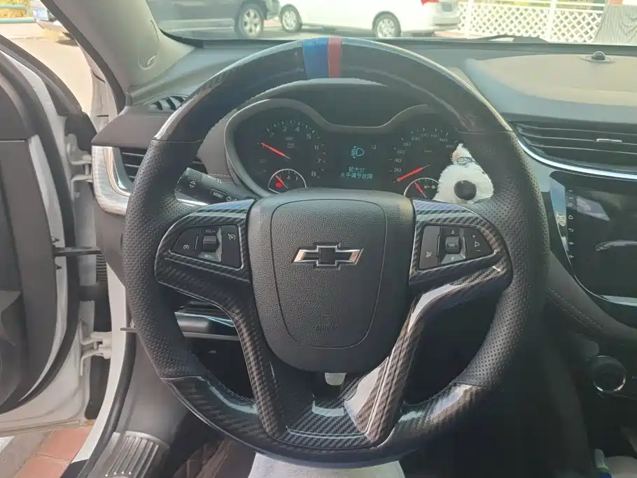 Chevrolet Malibu — миниатюра 15