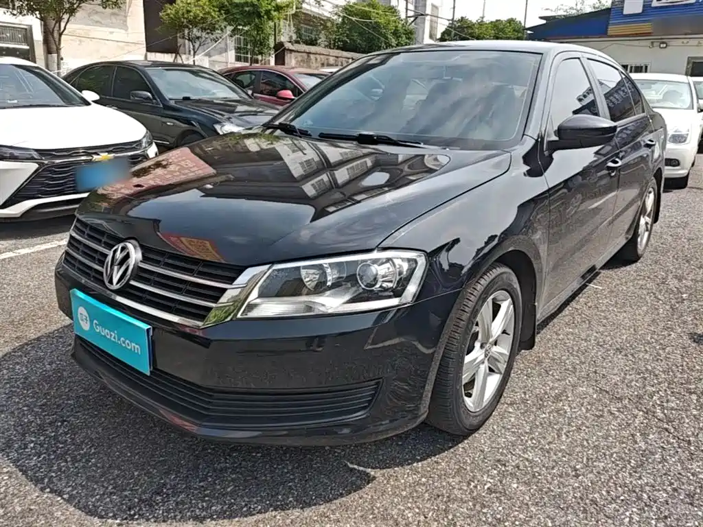 Volkswagen Lavida 2015